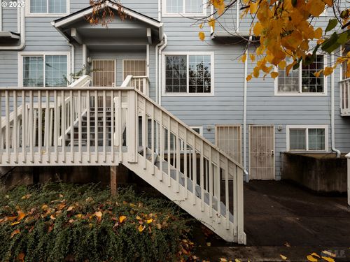 6621 N Columbia Way, Portland, OR, 97203-1876 | Card Image