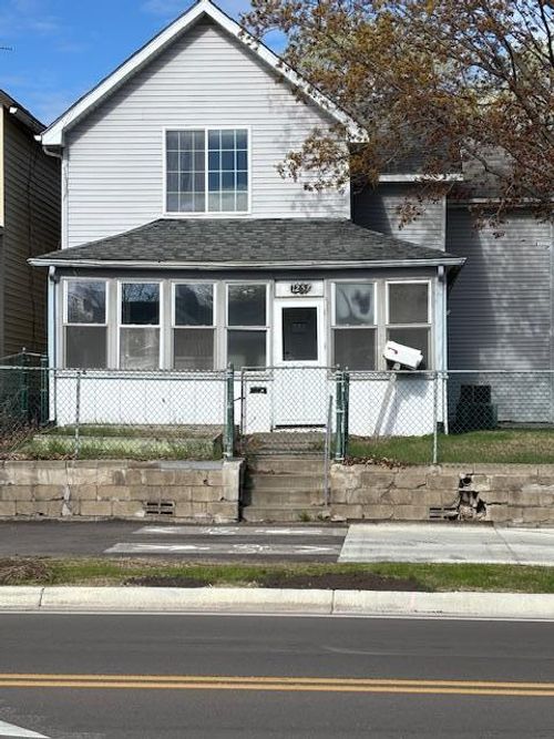 1257 Rice St, Saint Paul, MN, 55117-4538 | Card Image