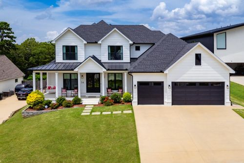 34 Falstone Dr, Little Rock, AR, 72223-8042 | Card Image
