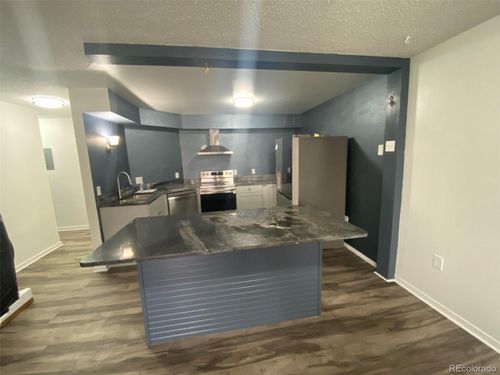 2004-1625 Larimer St, Denver, CO, 80202-1534 | Card Image