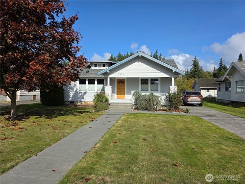 7917 276th St Nw, Stanwood, WA, 98292-7469 | Card Image