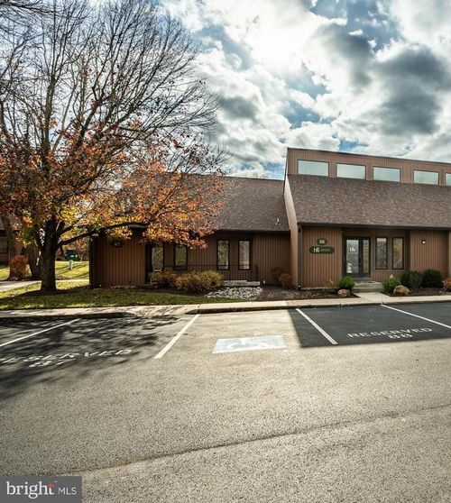 87-1288 Valley Forge Rd, Phoenixville, PA, 19460-2687 | Card Image