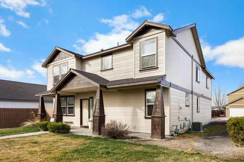 1331 Ne 4th St, Redmond, OR, 97756-0261 | Card Image