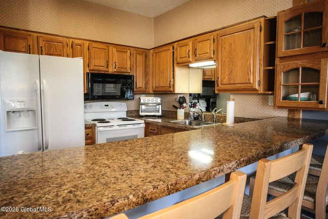 3 Top Of The World Rd, Townhouse with 2 bedrooms, 2 bathrooms and 2 parking in Lake George NY | Image 18