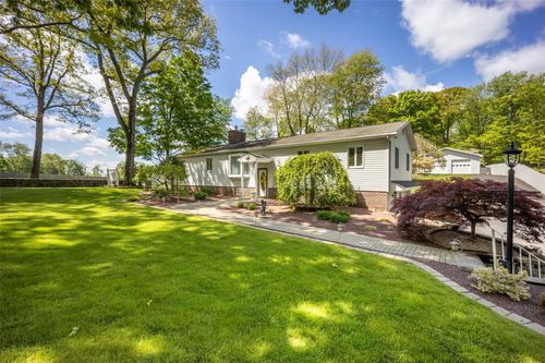 267 Smith Rd, Pleasant Valley, NY, 12569-6905 | Card Image