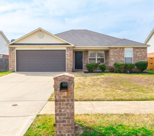 5809 Pin Oak Ln, North Little Rock, AR, 72117-2296 | Card Image