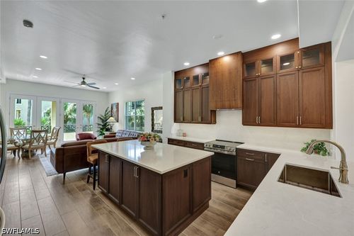 1902-2609 Estrella Ct, NAPLES, FL, 34109-3653 | Card Image
