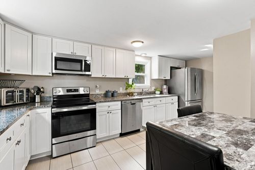 1000 Greenland Rd, Portsmouth, NH, 03801-4123 | Card Image