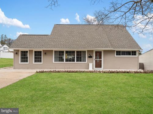 56 Vermillion Way, LEVITTOWN, PA, 19054-1042 | Card Image