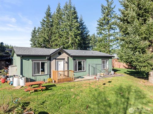 131 Silverthistle Rd, Winlock, WA, 98596-9731 | Card Image