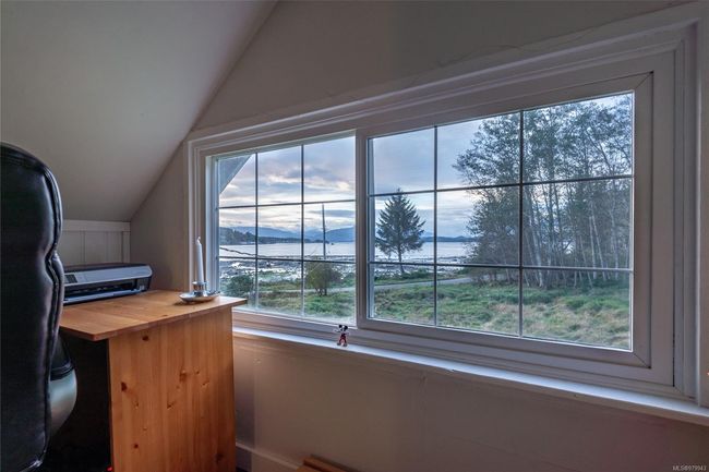 110 Hillside Rd, House other with 2 bedrooms, 2 bathrooms and 4 parking in Sointula BC | Image 44
