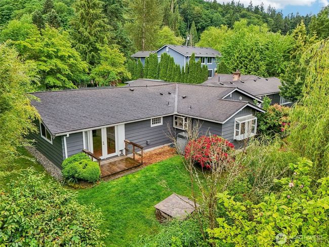 11112 E Riverside Dr, House other with 3 bedrooms, 3 bathrooms and 2 parking in Bothell WA | Image 5
