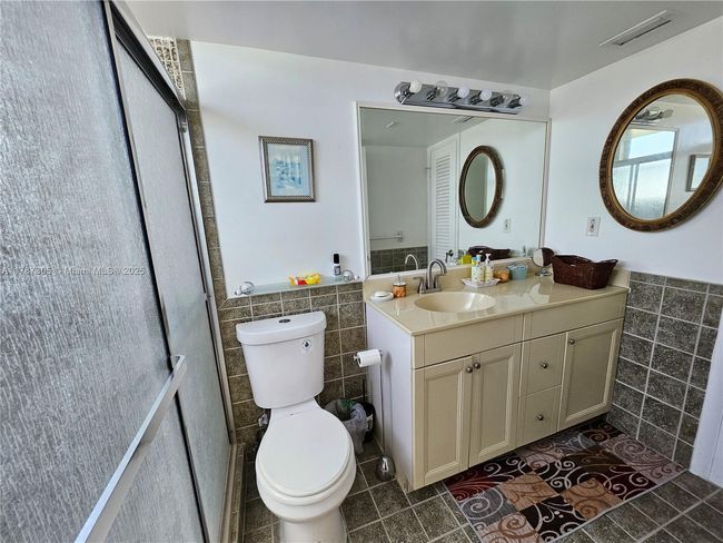 APT-351 - 1501 Ne Miami Gardens Dr, Condo with 2 bedrooms, 2 bathrooms and null parking in Miami FL | Image 6