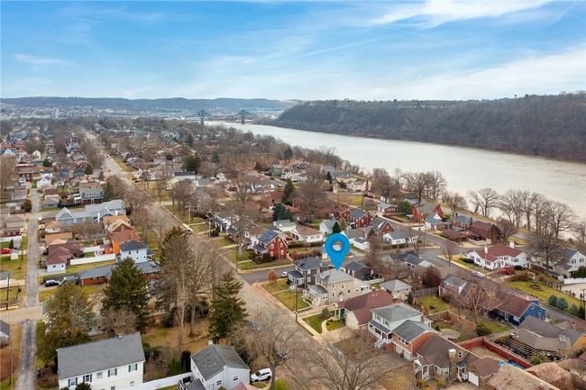 1411 2 Nd St, House other with 3 bedrooms, 3 bathrooms and 1 parking in Beaver PA | Image 38