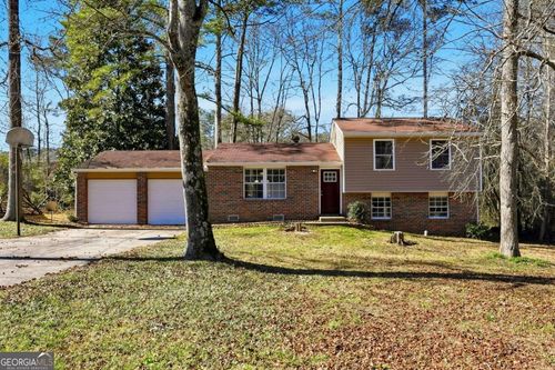 3579 Bramblevine Cir, Lithonia, GA, 30038-2913 | Card Image