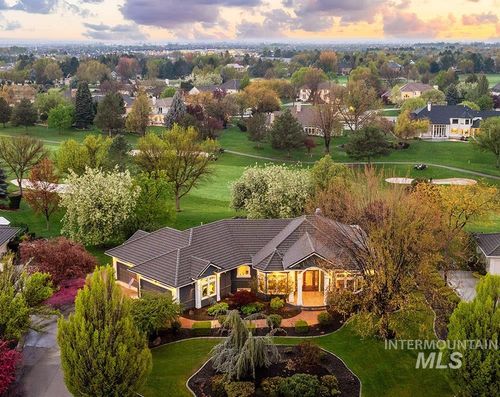 7061 N Penncross Way, Meridian, ID, 83646-5185 | Card Image