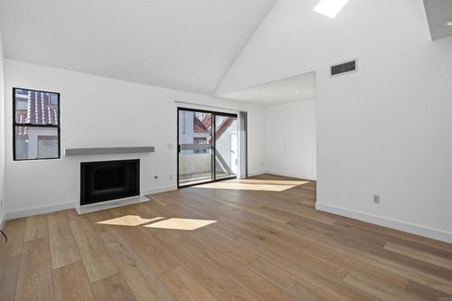 200-701 Kettner Boulevard, San Diego, CA, 92101 | Card Image