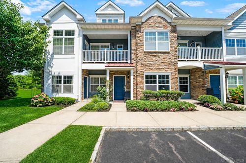93 Millie Ct, Patchogue, NY, 11772-4178 | Card Image
