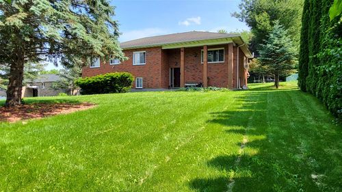 23 Mclaughlin Dr, Marlboro, NY, 12542-5213 | Card Image