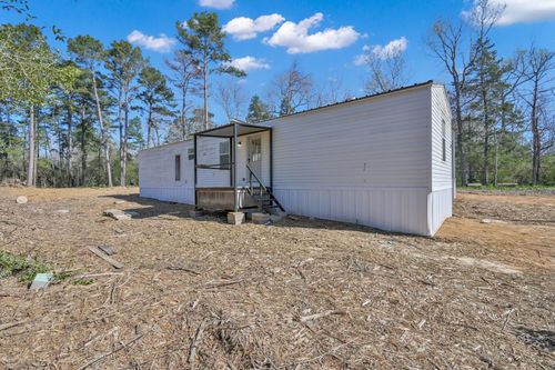 240 Barbara Trl, Livingston, TX, 77351-8270 | Card Image