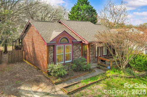 11826 Merriweather Dr, Charlotte, NC, 28273-3184 | Card Image