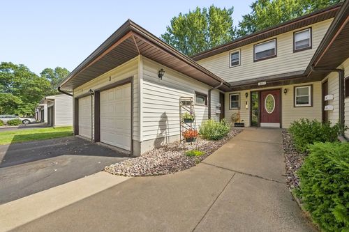 3-303 Harvest Ln, Altoona, WI, 54720-3011 | Card Image