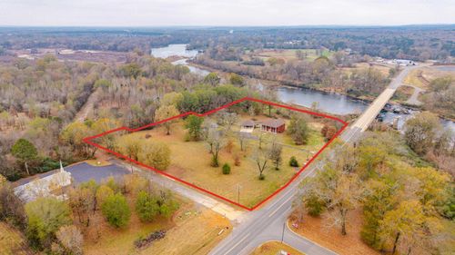 1821 Tanner St, Malvern, AR, 72104-2232 | Card Image