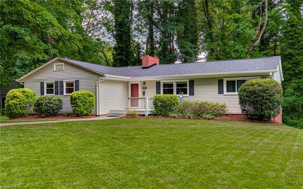 Wesleyan Ln, Winston Salem, NC 27106