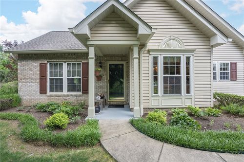 6135 Caledonia Ct, Bridgeville, PA, 15017-3475 | Card Image