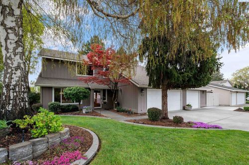 2466 Montgomery Ave, Richland, WA, 99354-1976 | Card Image