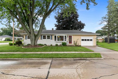 401 W 15th Street, KAUKAUNA, WI, 54915 | Card Image