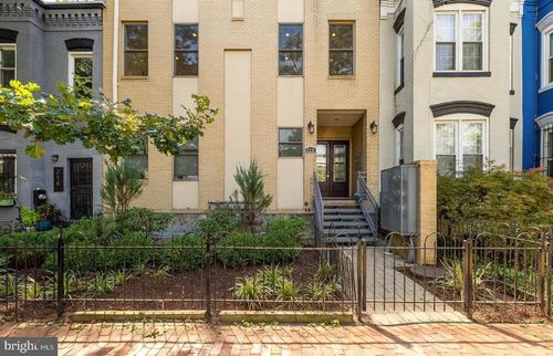 4-220 P St Nw, WASHINGTON, DC, 20001-1920 | Card Image