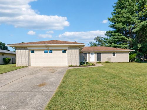 8244 Palmetto Ln, Indianapolis, IN, 46217-4553 | Card Image