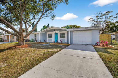 5111 School Rd, NEW PORT RICHEY, FL, 34653-4758 | Card Image