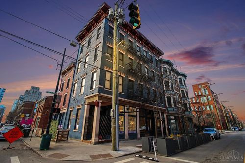 35 E 13th St, Cincinnati, OH, 45202-7157 | Card Image