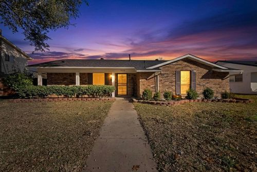 2618 Richcreek Dr, Garland, TX, 75044-7130 | Card Image