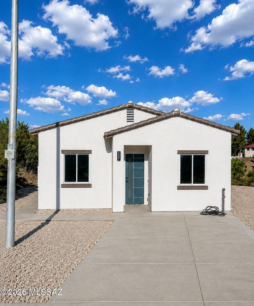 427 Cancun Ct, Rio Rico, AZ, 85648-3204 | Card Image