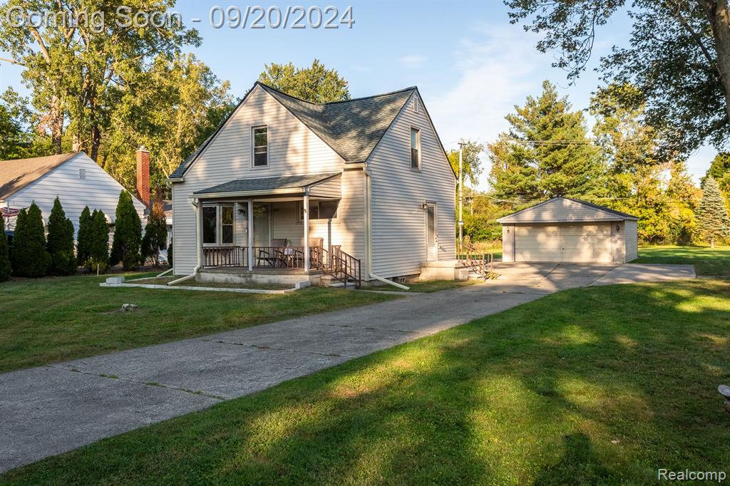 Brentwood St, Livonia, MI 48152