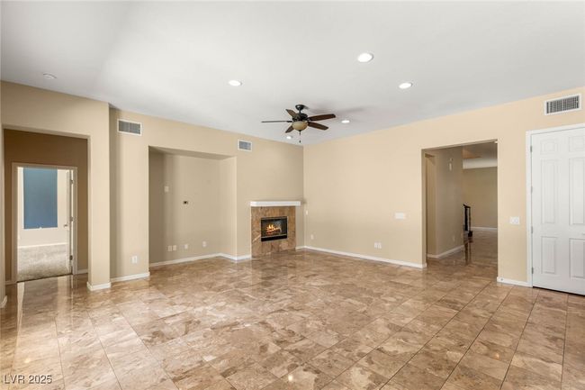 17 Morninglow Pass, House other with 4 bedrooms, 4 bathrooms and null parking in Henderson NV | Image 16