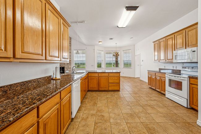 651 Comanche Lake Rd, House other with 3 bedrooms, 3 bathrooms and null parking in Comanche TX | Image 10