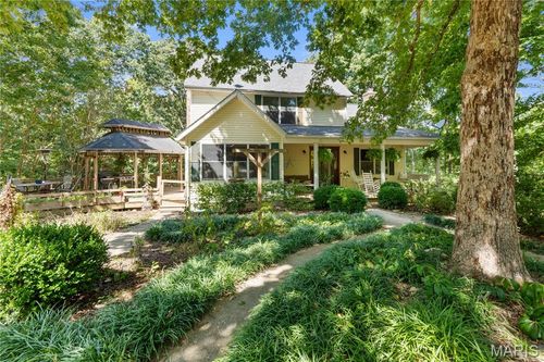 992 Highway O, Williamsville, MO, 63967-8193 | Card Image