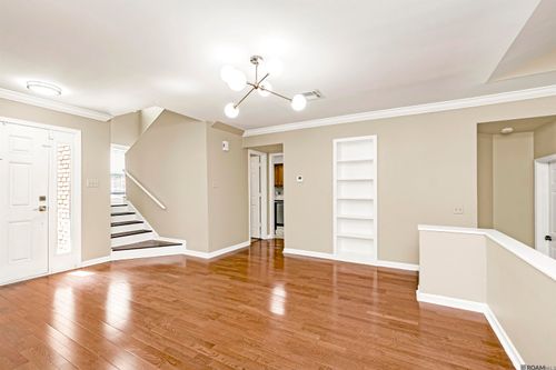 33-d-7955 Jefferson Place Blvd, Baton Rouge, LA, 70809-7688 | Card Image