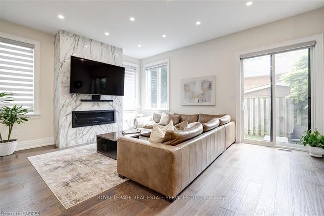 1164 Bridge Rd, House other with 5 bedrooms, 5 bathrooms and 4 parking in Oakville ON | Image 11