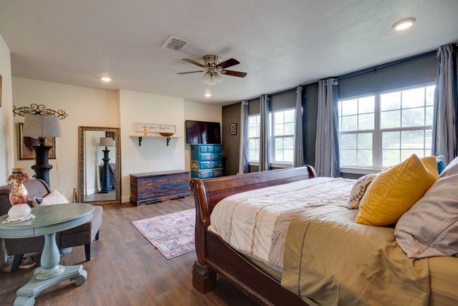 207 Inwood Dr, Home with 4 bedrooms, 3 bathrooms and 2 parking in Palestine TX | Image 28