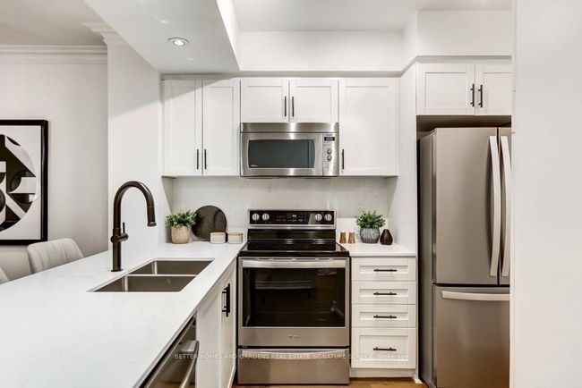 103 - 38 William Carson Cres, Condo with 2 bedrooms, 1 bathrooms and 1 parking in North York ON | Image 6