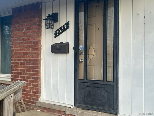 3039 Pearl Avenue, Warren, MI, 48091 | Card Image