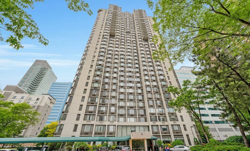912-45 River Dr S, Jersey City, NJ, 07310-3711 | Card Image