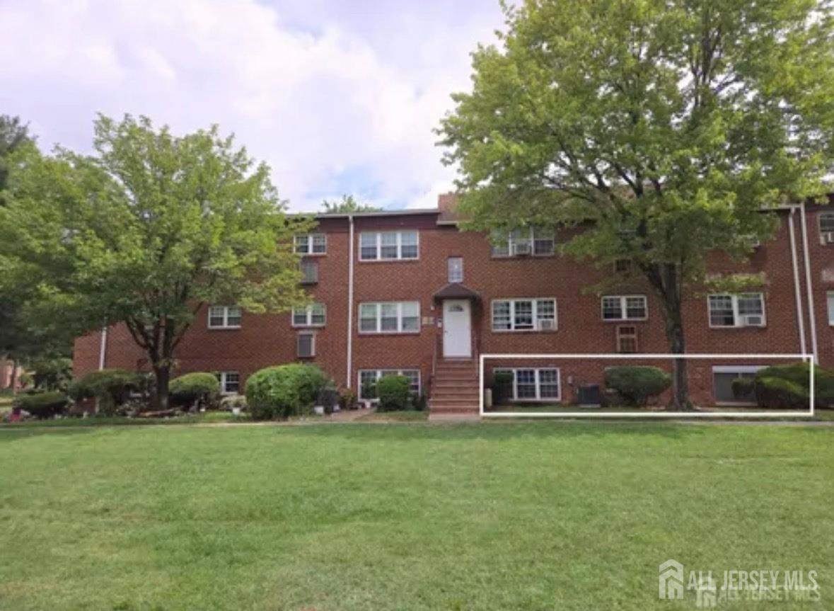 Residential Lease in Edison