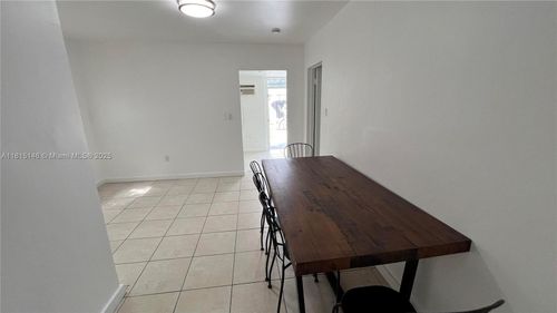 b-113 Nw 35th St, Miami, FL, 33127-3519 | Card Image