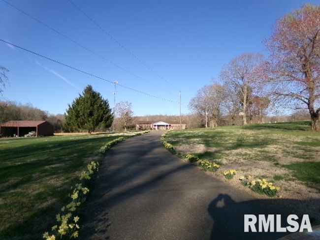 2225 Route 34, House other with 4 bedrooms, 2 bathrooms and null parking in Rosiclare IL | Image 39